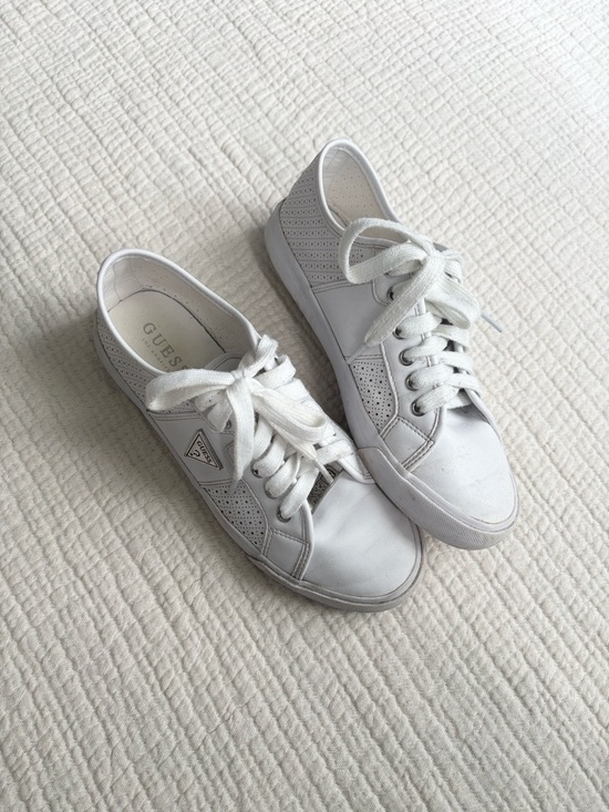 Guess Shoes - guess white leather sneakers